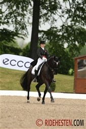 ECCO Cuppens 3. kval. indledt