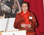 Adrienne Hofer er gået bort