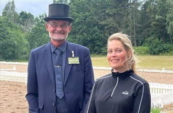 Sommerhilsen fra en dressurdommer