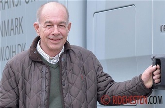 Ejlif Sk&oslash;tt fylder rundt i dag