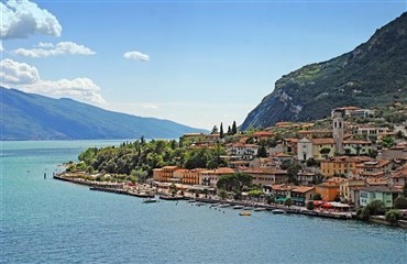 Rideferie p&aring; TV