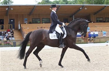 Prinsesse Nathalie giver clinic p&aring; Fabienne 