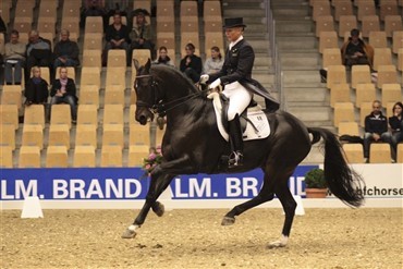 van Olst vinder Intermediaire