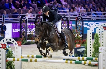 Fem springryttere til World Cup