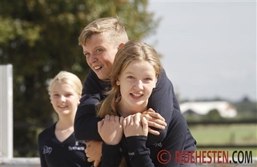 Brug solcreme der passer til sporten