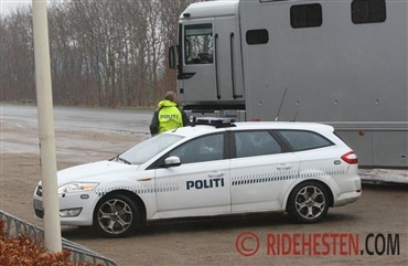Politirazzia ved Equitour Aalborg!
