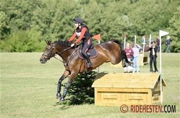 Caroline blev 8'er i 4-stjernet debut