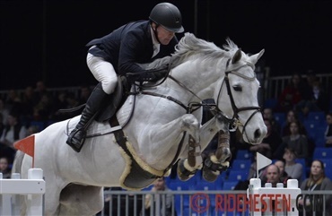 S-springning for heste i Herning i dag