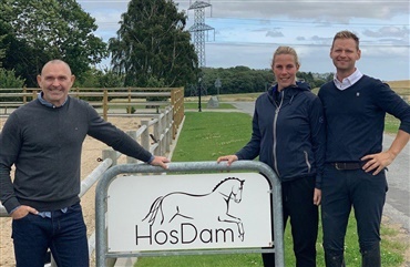 Sp&aelig;ndende samarbejde mellem HosDam og Lars Mars