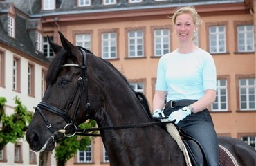 Nathalie og Andreas p&aring; nye heste