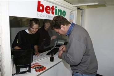 Man skal bare spille p&aring; den rigtige hest