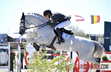 S&oslash;ren M&oslash;ller Rohde placeret i 150 cm