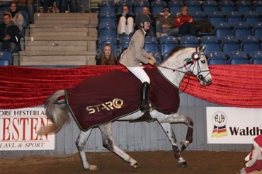 Suver&aelig;ne Charlotte Lund