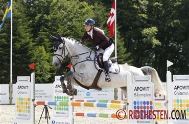 Gerdings Miss Vase i top i Oliva