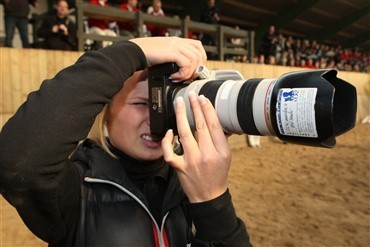M&oslash;d Ridehestens fotografer