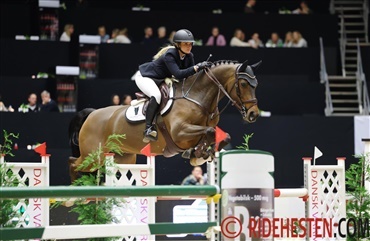 Tredjeplads til Tina Lund i 145 cm
