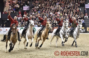 Oplagte kunstnere er klar til i aften