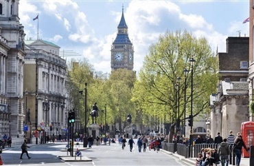 Nu er der nyt om de l&oslash;se heste i London