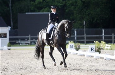 Anna og Rentino toer trods &oslash;v-tur