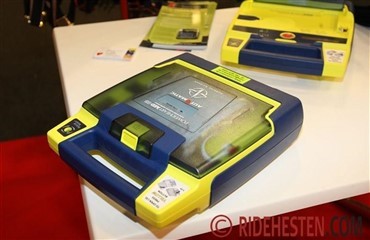 Har I en hjertestarter i klubben?