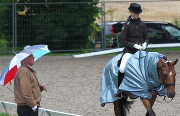Danskerne holder hviledag i regnen