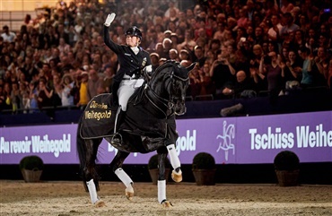 Bev&aelig;gende farvel til Weihegold