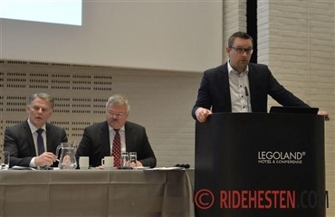 &Aring;rsregnskab godkendt med klapsalve