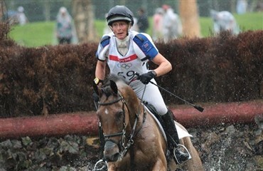 Ny hest til Mary King