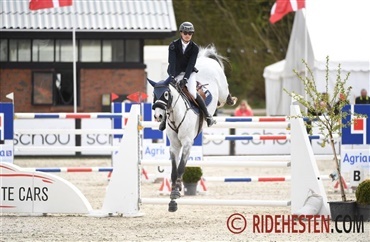 Martin Neergaard og First Choice 5'er i 150 cm (video)