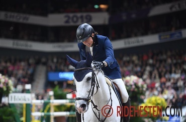 Martin Fuchs Clooney er i bedring (video)