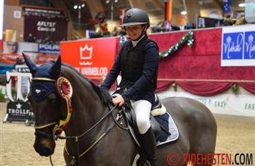 Anna har fire heste med til Baltic