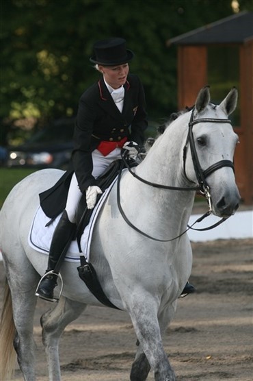 Anne Bendix sejrer igen p&aring; Flyinge