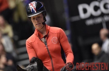 Charlotte Dujardin klar med sp&aelig;ndende nyt (NETFLIX)