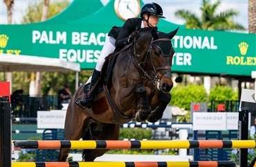 Cecilie Tofte rider i Wellington