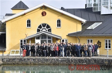 Helgstrand, Blue Hors og Hobro