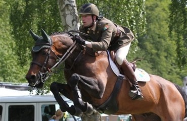 Gensyn med First Horse Grand Prix i maj 2012