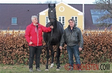 Avlerfamilie i forening af avl og sport