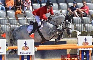 Hein Ruus med i topkampen p&aring; Spruce Meadows
