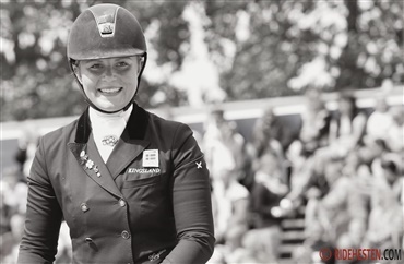 Intet barn m&aring; sulte - Anna holder auktion