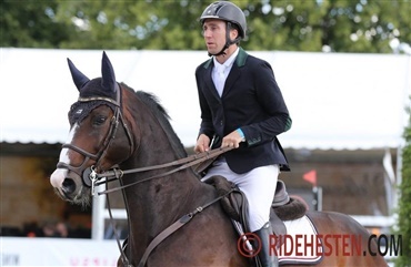 40-&aring;rs jubil&aelig;um med gratis clinics l&oslash;rdag