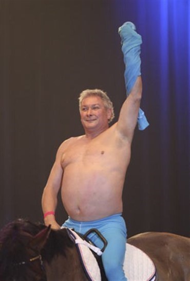 Show ved &AElig;G