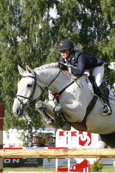 To danskere til start i World Cup-springningen