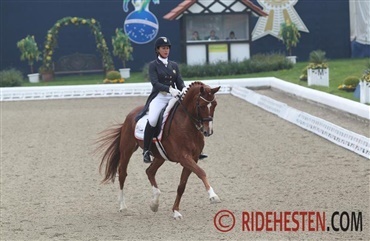 Helgstrand k&oslash;ber Grand Prix Hest