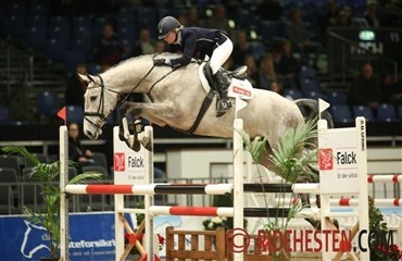 S&aring; g&aring;r starten i Unghestechampionatet