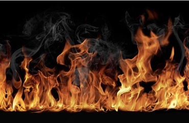 Brand i hestelastbil