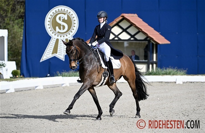 Mathilde og Odin Unik blandt verdenseliten