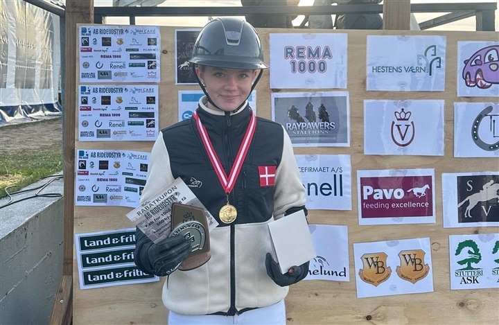 Smilla modtog Hestens V&aelig;rns pris under Baltic Cup