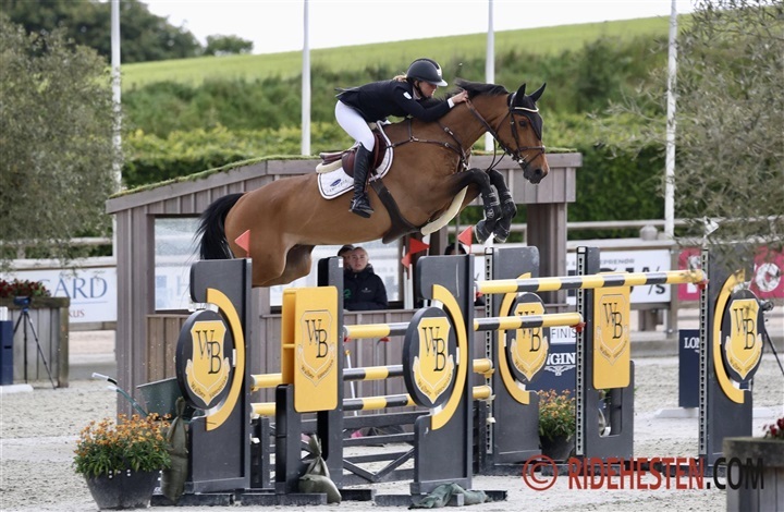 Fem uger i Spanien: Laura bygger formen op mod udend&oslash;rss&aelig;sonen