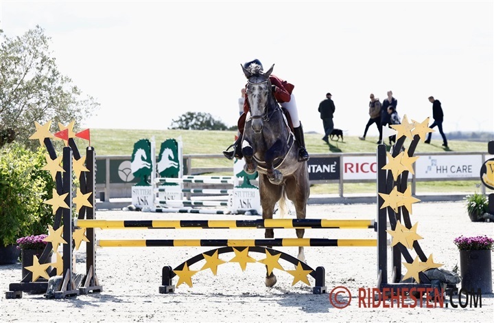 Hjemmeavlede talenter til ET p&aring; Ask