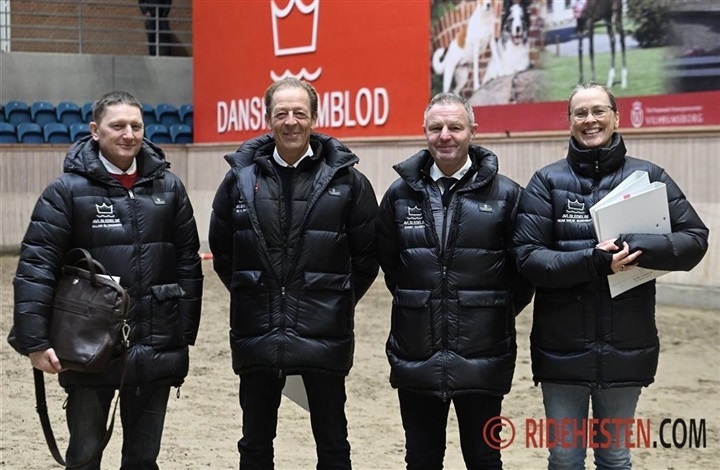 Hvem har kasketterne p&aring; i dansk avl og ridesport?